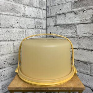 Tupperware Vintage Round Cake Carrier Keeper Container Handle 684 Harvest Gold